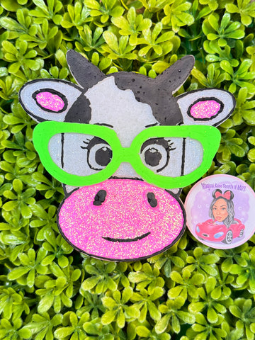 Fiji Sands: Cow w/Glasses